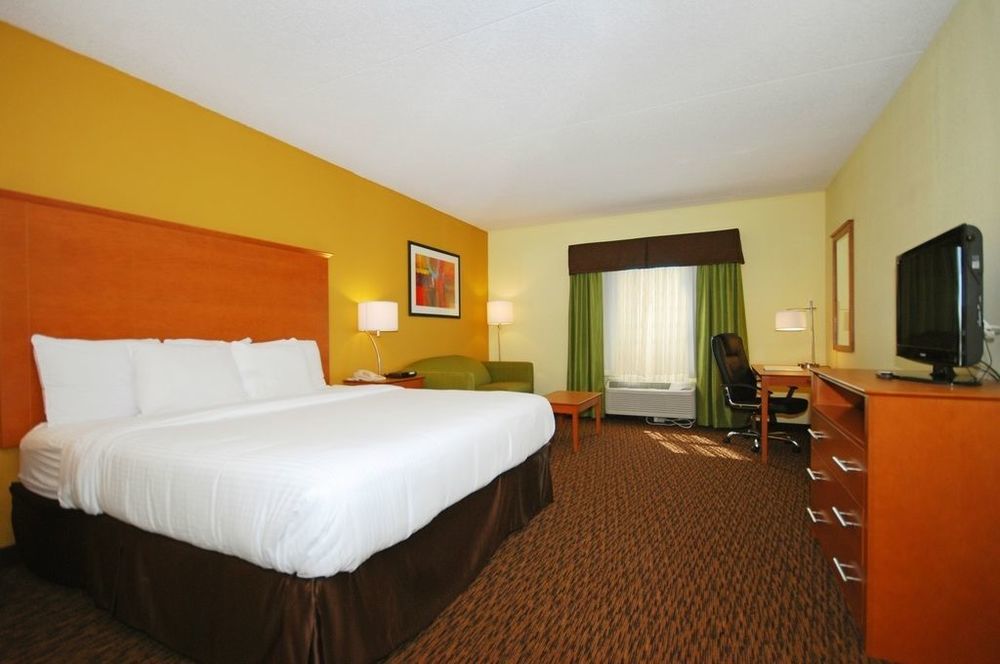 Clarion Hotel & Suites University-Shippensburg Ruang foto